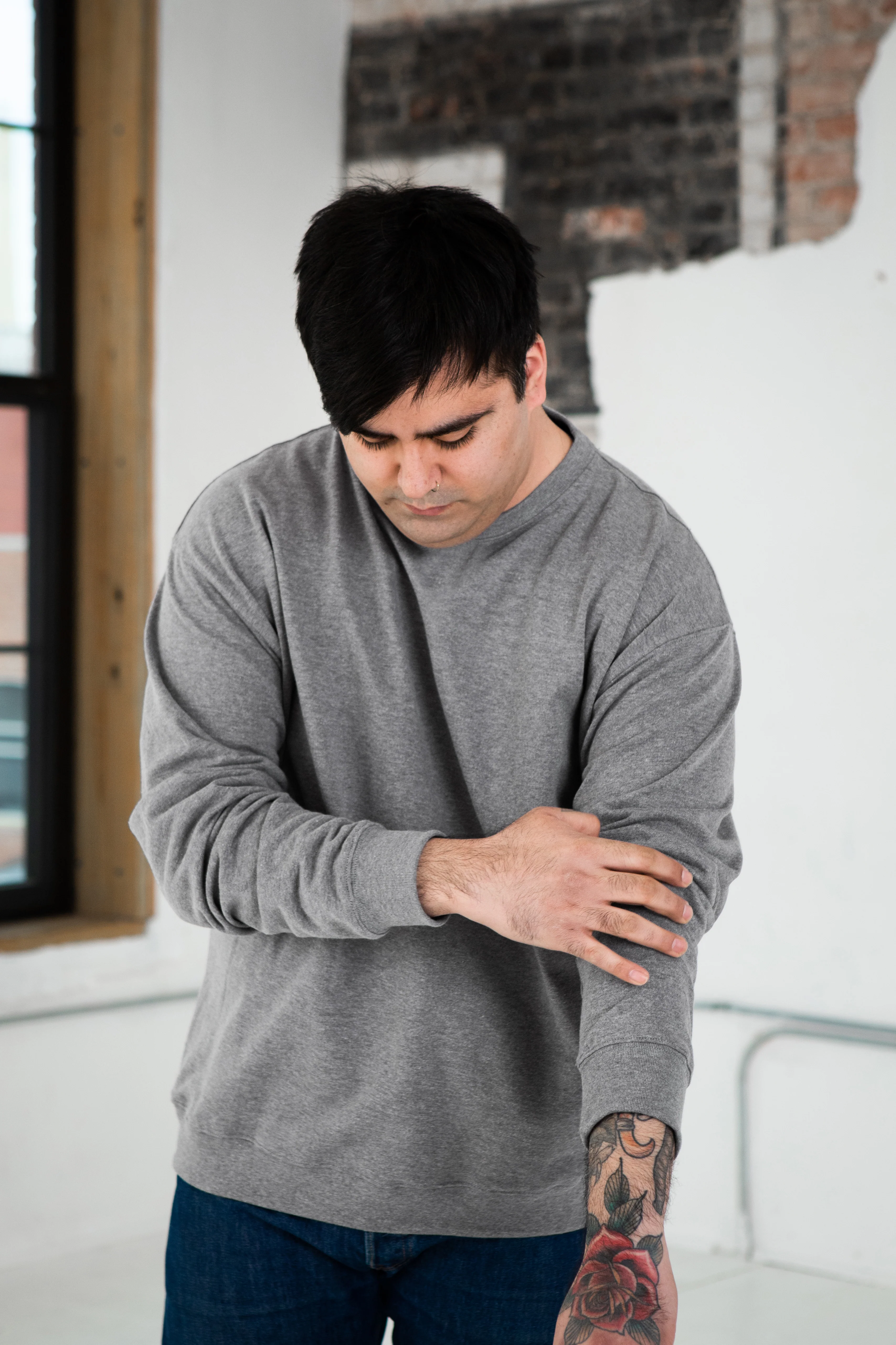 Unisex Heathered Fleece Crew - Image 5